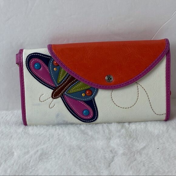 Relic Tri-Fold Butterfly Wallet - Picture 1 of 11